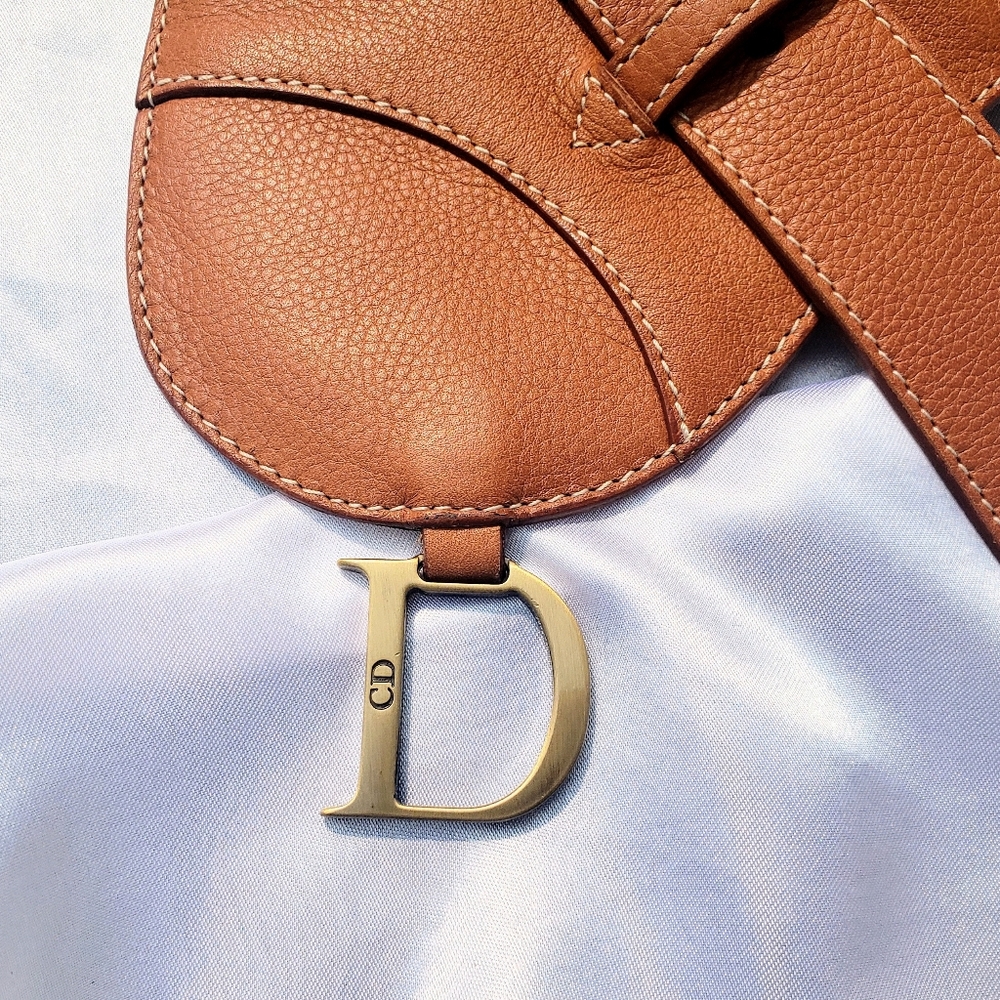 🧸SOLD DIOR CALF LEATHER SADDLE BELT🧸 - Picture 3 of 10